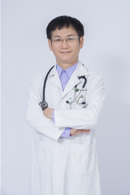 BÁC SĨ HOÀNG ĐỨC BÁCH – HƠN 20 NĂM KINH NGHIỆM KHÁM VÀ ĐIỀU TRỊ BỆNH LÝ NỘI TỔNG HỢP – HÔ HẤP
