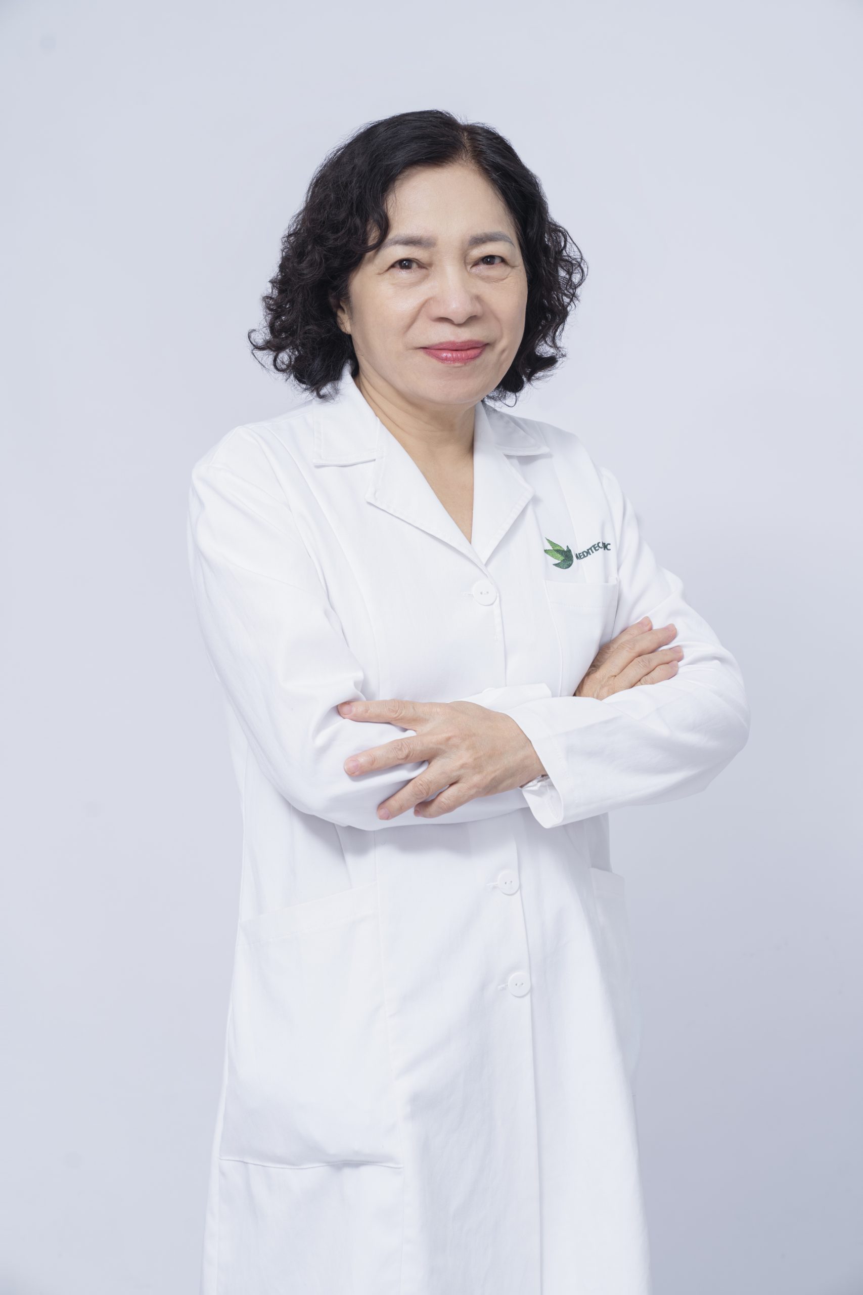 Tiến sĩ, Bác sĩ Phạm Thu Hạnh – Hơn 40 năm kinh nghiệm trong lĩnh vực Hóa sinh – Xét nghiệm y học